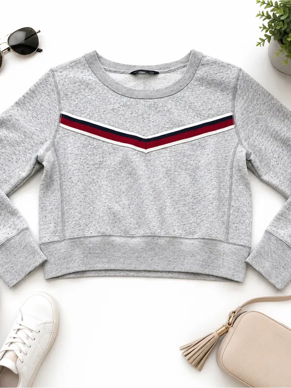 Abercrombie & Fitch Gray Cropped Fleece Sweatshirt Womens M Retro Stripe Y2K Top - Image 5