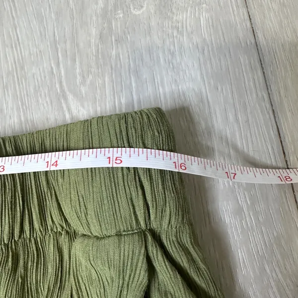 Abercrombie & fitch crinkle‎ textured gauze olive green pull on wide leg pants L - Image 6