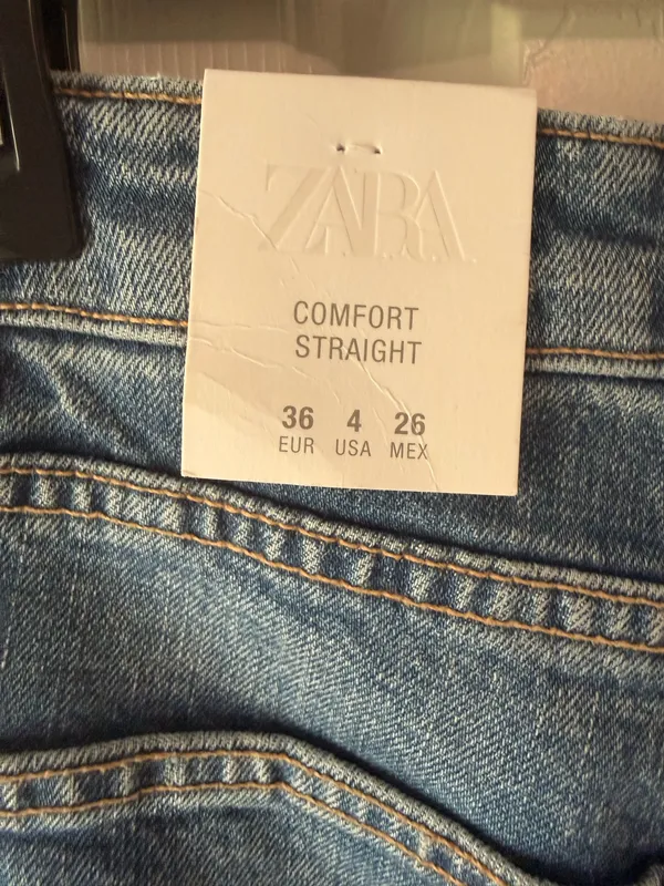 ZARA Jeans High-Rise Straight Leg - Image 3