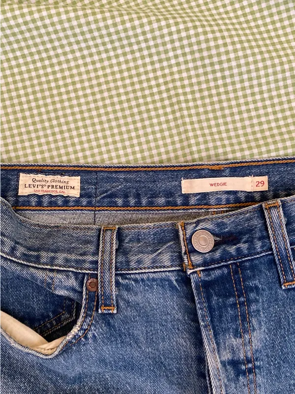 Levi’s Wedgie Jeans - Image 2