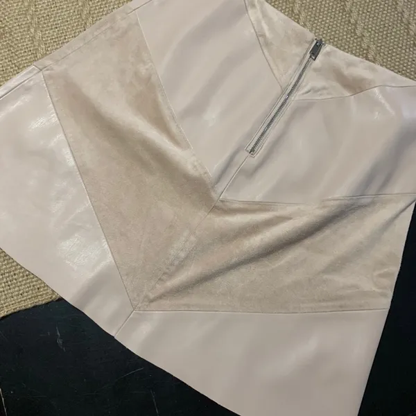 Zara mini skirt - Image 2