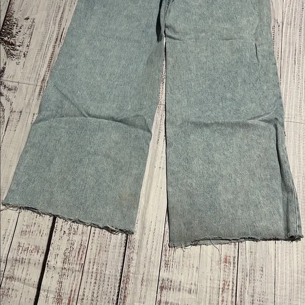 H&M Wide Leg Baggy Jeans - Image 4
