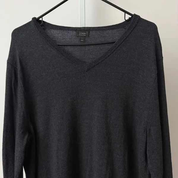 J.Crew‎ L Grey Sweater Slim Fit Merino Wool Minimalist Preppy Classic - Image 2