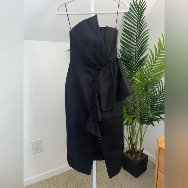 Elliatt MADILYN‎ midi cascade Ruffle Strapless Cocktail Dress size XS. NWT - Image 5