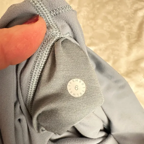 Lululemon align leggings sz 6 25"‎ blue - Image 3