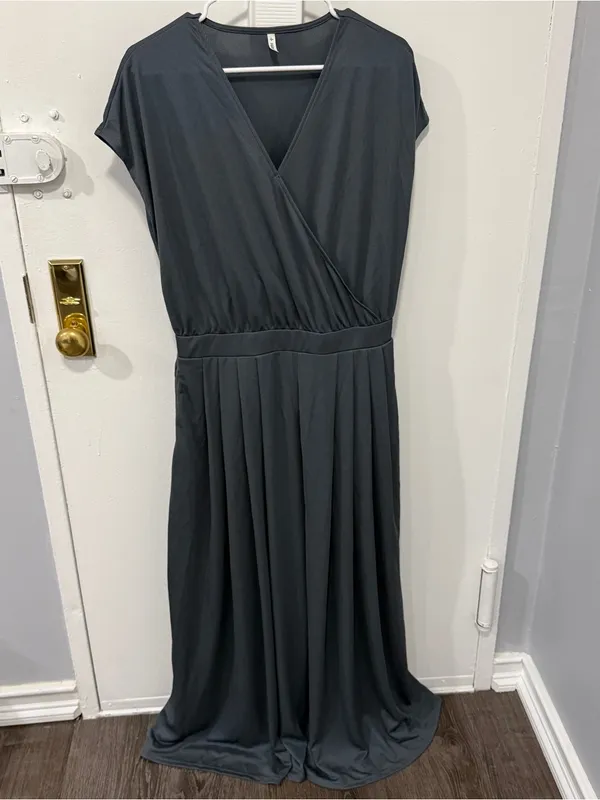 NWOT Halara Grey V Neck Short Sleeve Wide Leg Flowy Waffle Casual Jumpsuit - Image 6