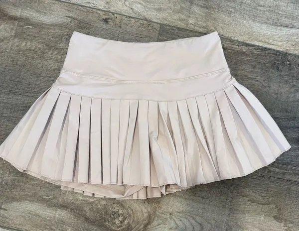 Gold Hinge Pleated Tennis Skirt - Image 2