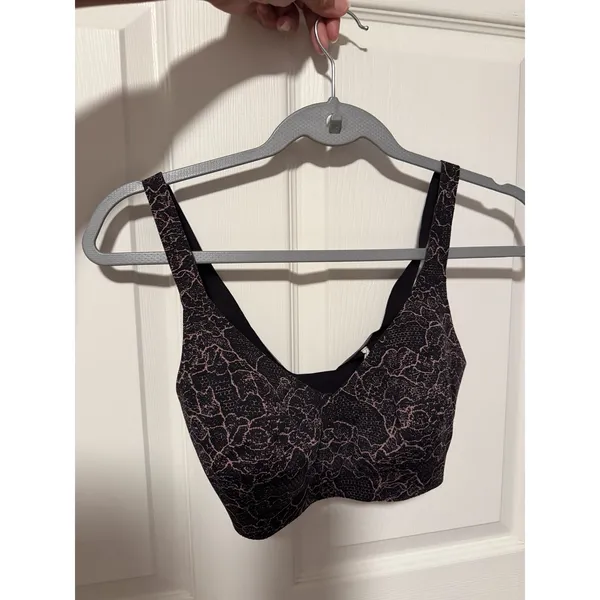 Lululemon Like Nothing Sports Bra Lacescape Spanish Rose Black Supportive Floral - Image 2