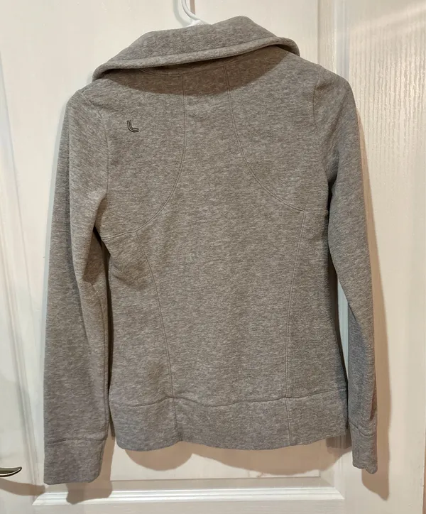 gray zippered sweater fleece jacket Lole brand activewear jacket. - Image 4