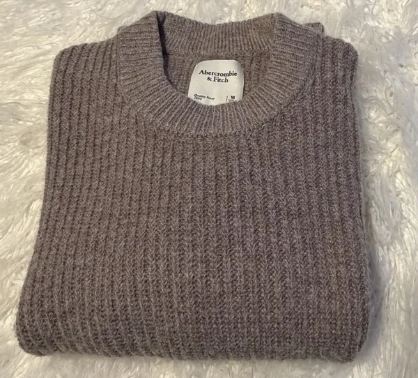 Abercrombie & Fitch Brown Ribbed Knit Crew Neck Sweater M - Image 3