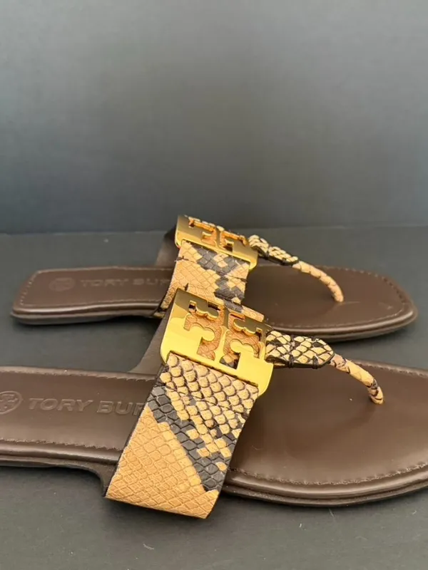 Tory Burch Georgia Leather Tong Sandal Pale Desert Size 7.5B - Image 4