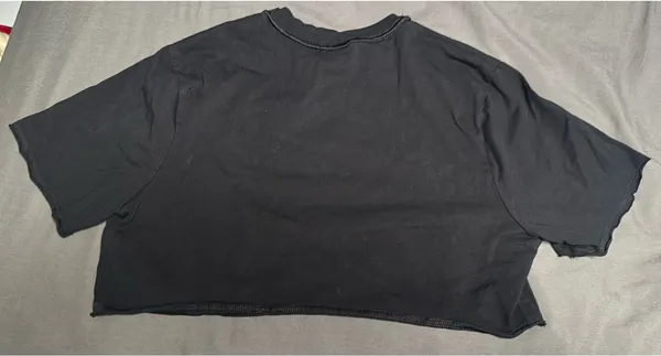 Gymshark Crop Top - Image 3