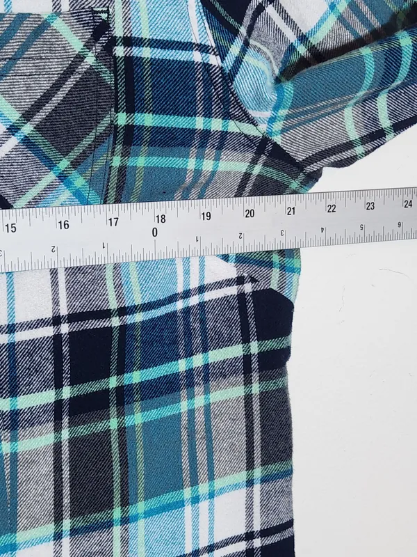 Legendary Whitetails Blue Plaid Flannel Shirt Size XL - Image 6