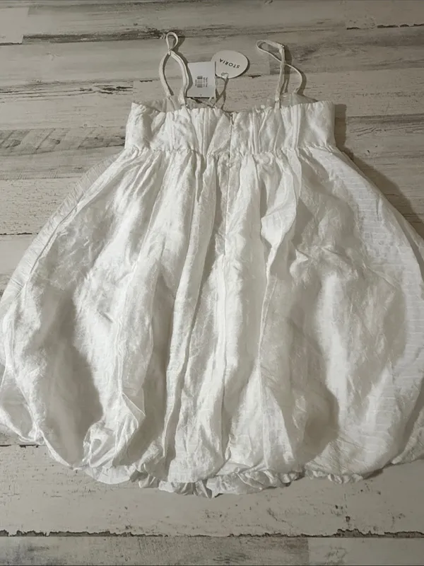 Storia Taylor Bubble Hem Mini Dress - Image 7