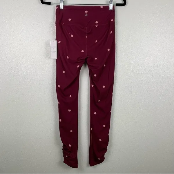 GILLY Hicks Go Recharge‎ High Rise Cinch 7/8 Star Leggings - Image 4