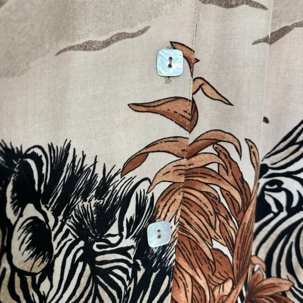Teddi Rayon Safari Zebra Print Women’s Button Down Shirt Brown and Black Size XL - Image 5