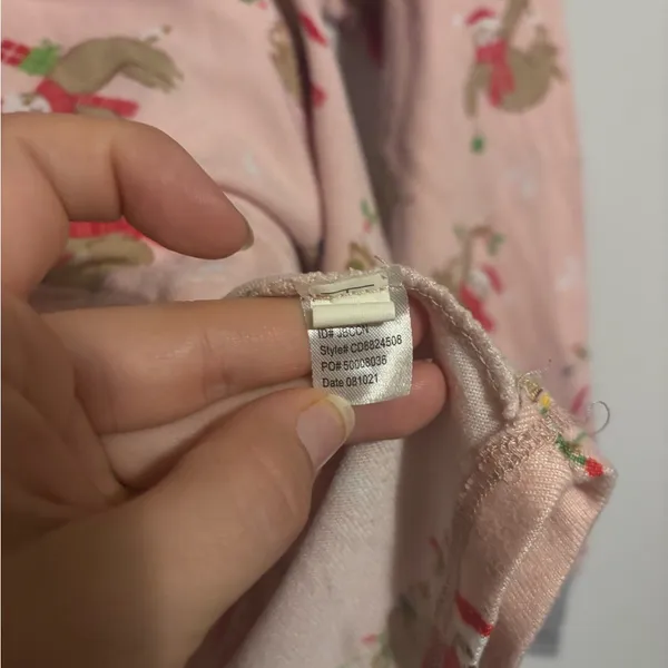 Cuddl Duds Pink Soft Long Sleeve Top with Christmas Holiday Sloth Print - Image 8
