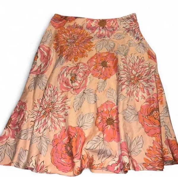 New York And Company Floral Skirt - Image 3