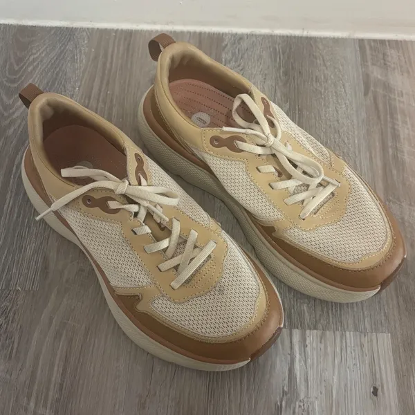 Revitalign Siesta Womens Sneakers Tan White Mesh Low‎ Top Trainers Size 8.5 B - Image 2