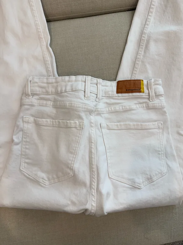 Stradivarius Mom Jeans Slim - Image 3