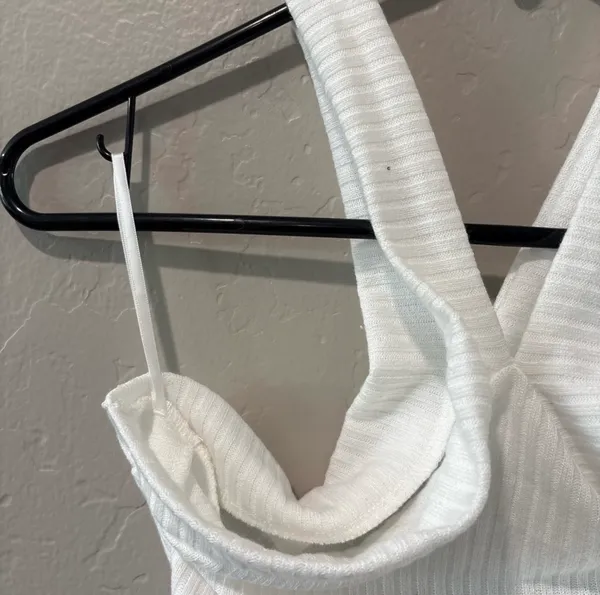 Shein White Cross Strap Crop Top - Image 6