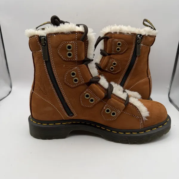 Women's 7 Dr. Martens 1460 Lace to Toe Fur Lined Buttersoft Nubuck Boots Brown‎ - Image 6