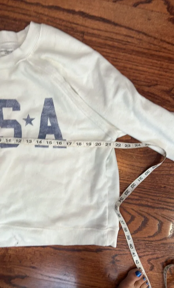 Grayson Threads Sweatshirt - Image 4