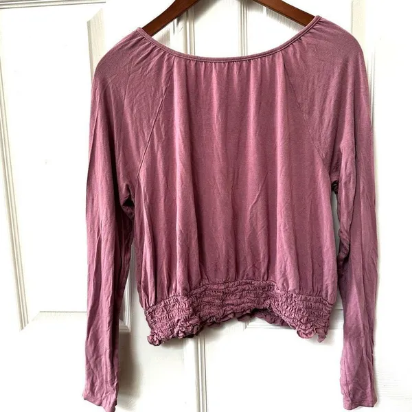 American Eagle Outfitters purple long sleeved top - Image 2