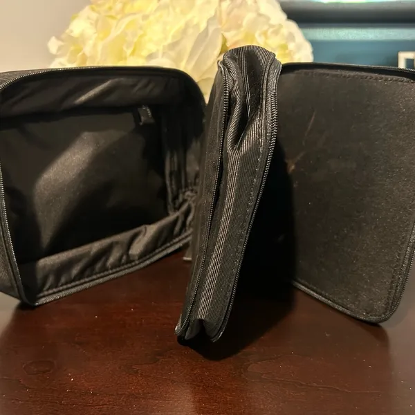 Christian Dior Black Beauty Toiletry Women’s Bag Sz 6/6” - Image 4