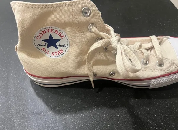 New w/o Box Converse Chuck Taylor All Star High Top Size 11 - Image 5