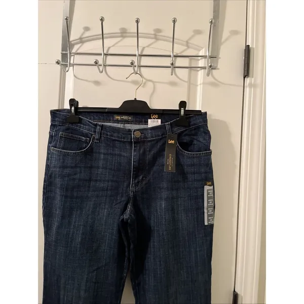 Lee Relaxed Fit Straight Leg Mid Rise Denim Pants Women's Size 16 Medium Blue - Image 3