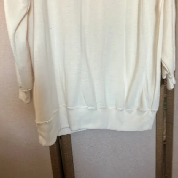 FINAL MARKDOWN Carreau Sport ladies sweatshirt large - Image 7
