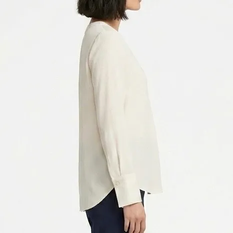 Ann Taylor Ivory V-Neck Long Sleeve Blouse Career Office Top Size Medium - Image 3