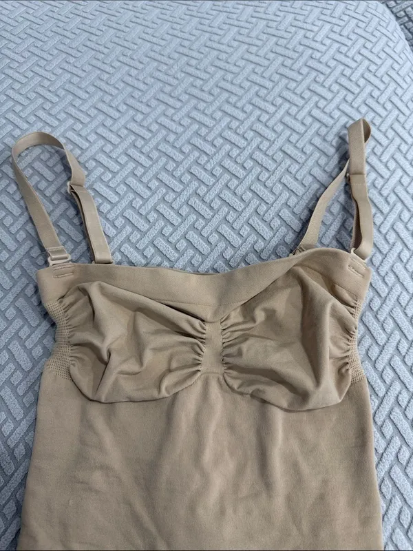 Skims Sz Small Seamless Sculpt Mid Thigh Shorts Clay Bodysuit BBL Butt Lifting - Image 5