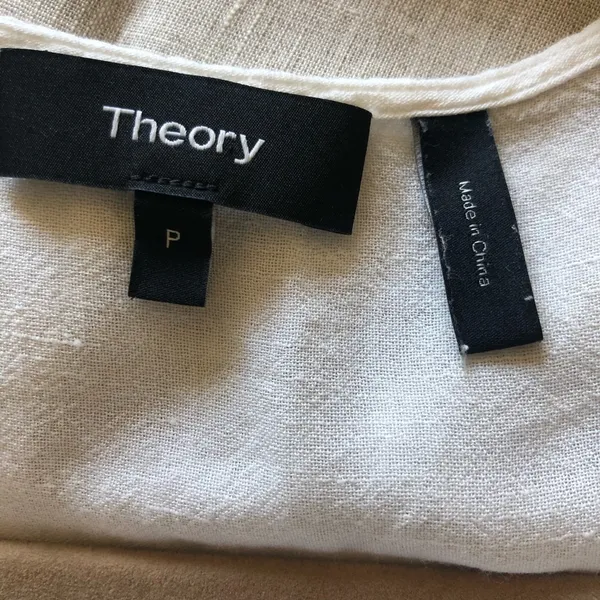Theory blouse size P - Image 5