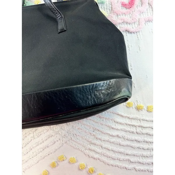 Tumi Black Ballistic Nylon Leather‎ Trim Tote Bag Work Travel Shoulder Bag - Image 3
