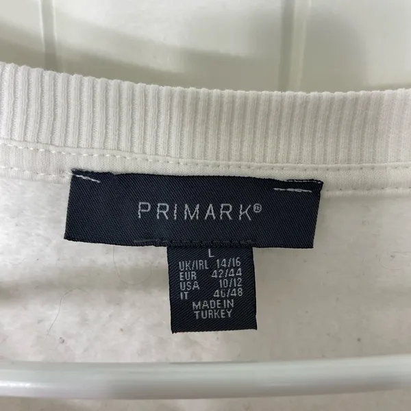 EUC Primark‎ women’s white colored sleeve fleece lined decal crewneck large - Image 4
