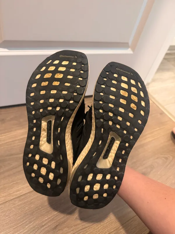 Adidas Ultraboost Shoes - Image 3