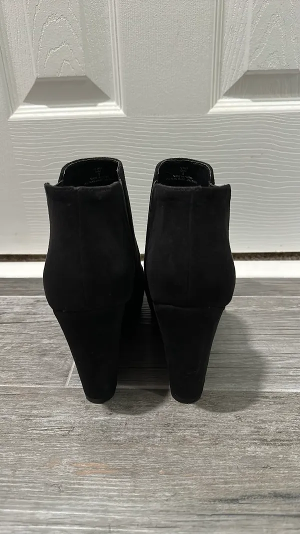 Booties Black Size 8 - Image 2