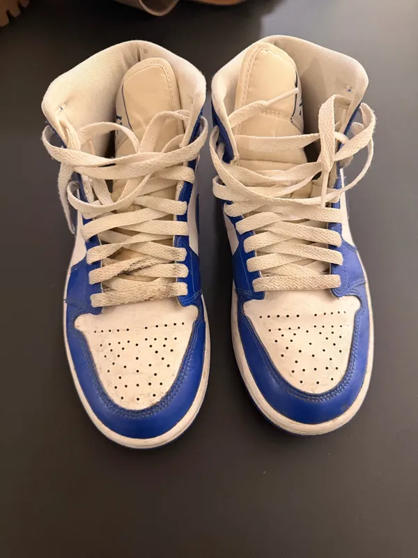 Kentucky Blue Air Jordan 1 Mid - Image 3