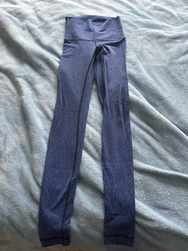 Lululemon Leggings size 4 - Image 2
