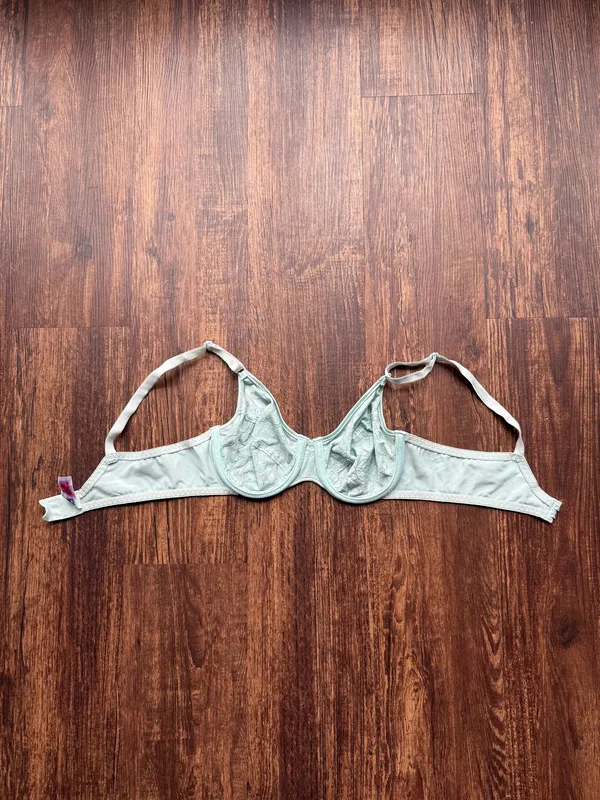 Vintage Women’s Maidenform Lace Sheer Floral Bra - Size 36B - Image 4