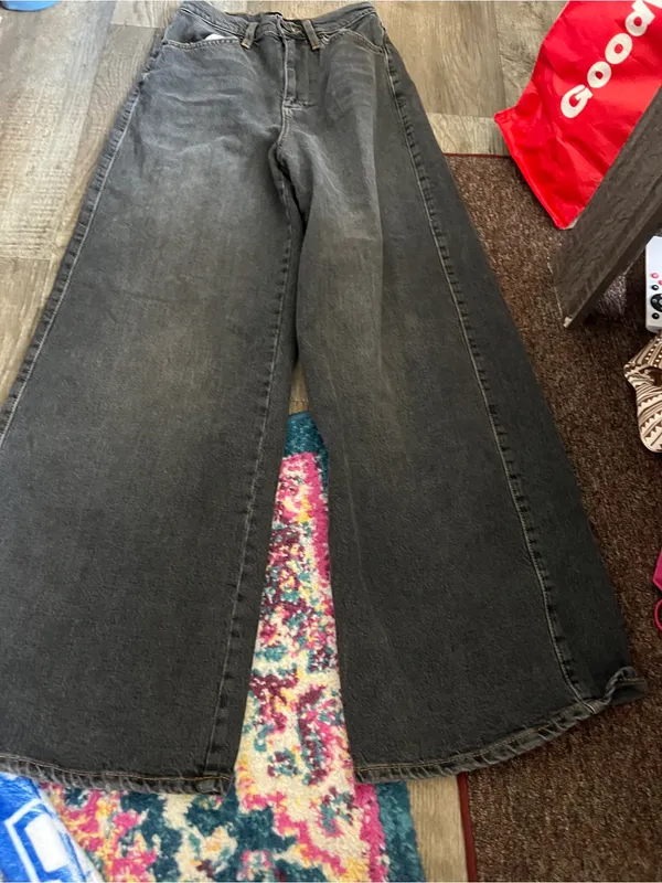 Bdg black wide a wide jeans size 26 - Image 2
