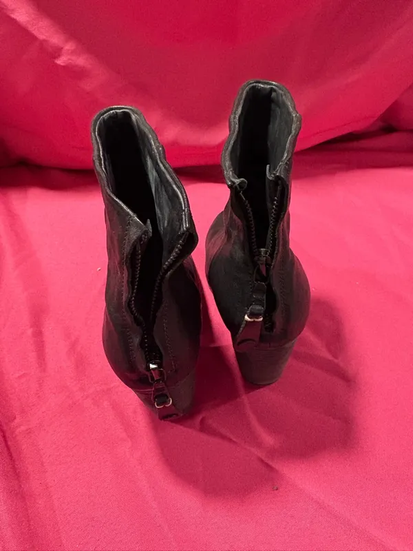 rag & bone Size 6 newbury Black Leather Ankle Booties. 36 EU - Image 8