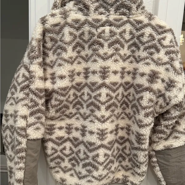 Abercrombie & Fitch Sherpa Half Zip Pullover Aztec Print Gray Hoodie M - Image 5