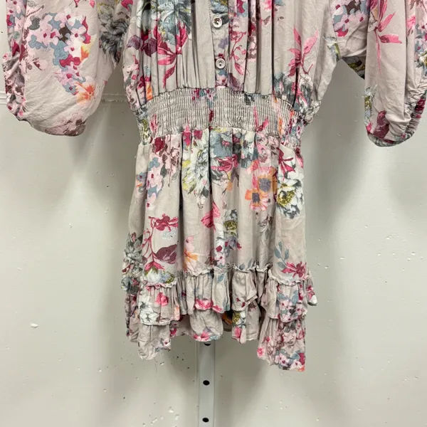 Here Comes the‎ Sun Floral Romper Small Pink Smocked Waist Ruffle Hem Small Boho - Image 4