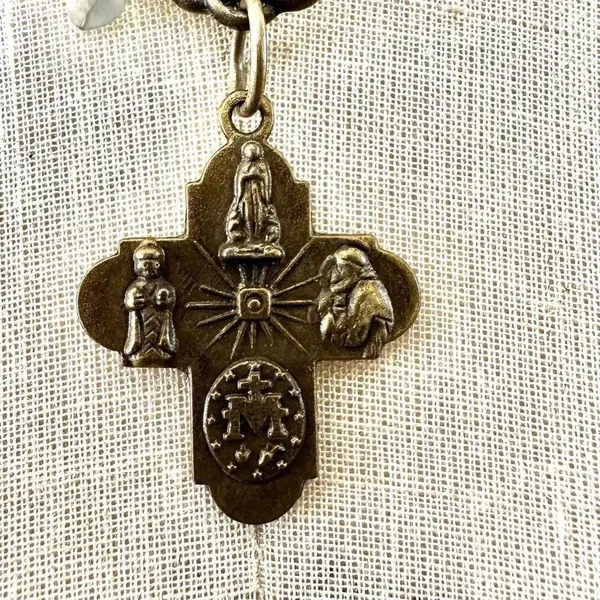 Multi strand quartz beaded cross necklace - Image 9