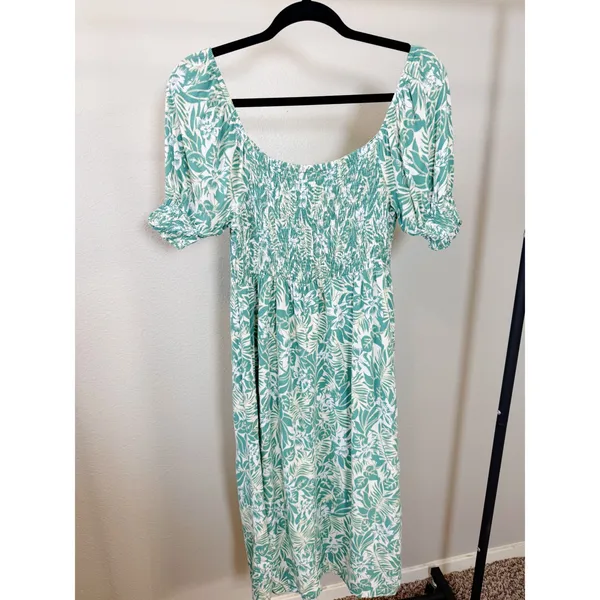 Mimi Chica Green Tropical Leaf Print‎ Smocked Square Neck Midi Dress Size M - Image 5