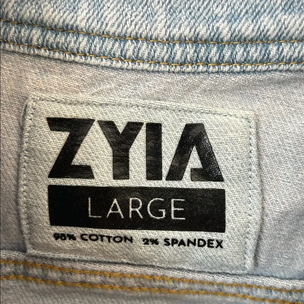 Zyia Crossroads Denim jacket‎ Light Wash size Large - Image 5