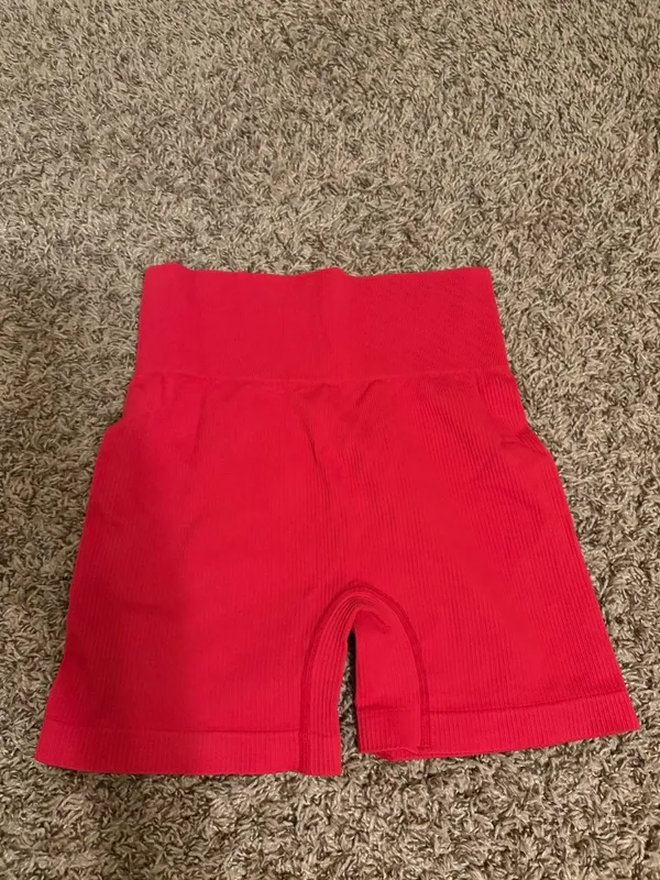Ribbed Bike Shorts Solid Red Size Medium Nylon Spandex Blend Athletic Classic - Image 2